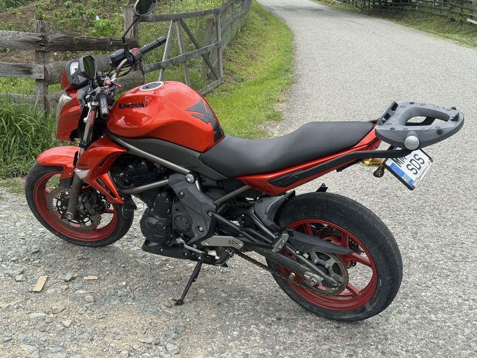 Motocicletă Kawasaki ER6N,2010 3350€€