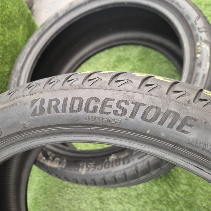 275 35 21 Bridgestone