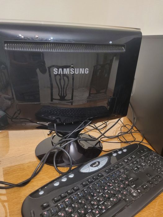 Продам компьютер в комплекте,