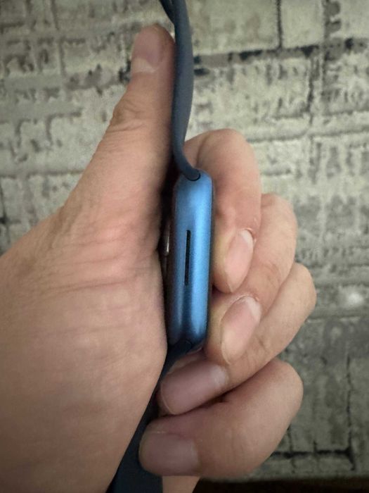 Продам Apple Watch Series 7 45 мм (Midnight)