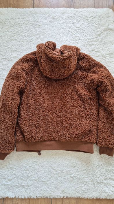 Модерно пролет-есен дамско пухкаво яке в карамелен цвят (Teddy bear)