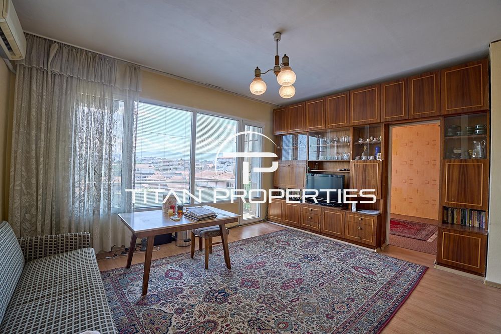 Продава се Тристаен апартамент в Пловдив, Център - 80 кв.м за 828 €/кв.м - Снимка #1