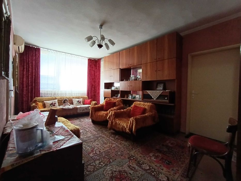 Продава се Двустаен апартамент в Габрово, Бичкиня - 62 кв.м за 905 €/кв.м - Снимка #2