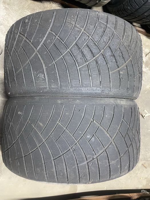 Пара слики 265/35/18 265/35R18