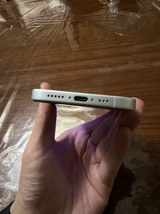 Iphone 16, 128Gb White