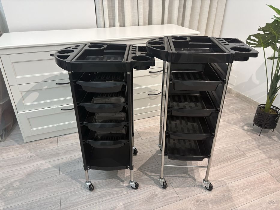 2 Ucenici coafor – stare foarte bună