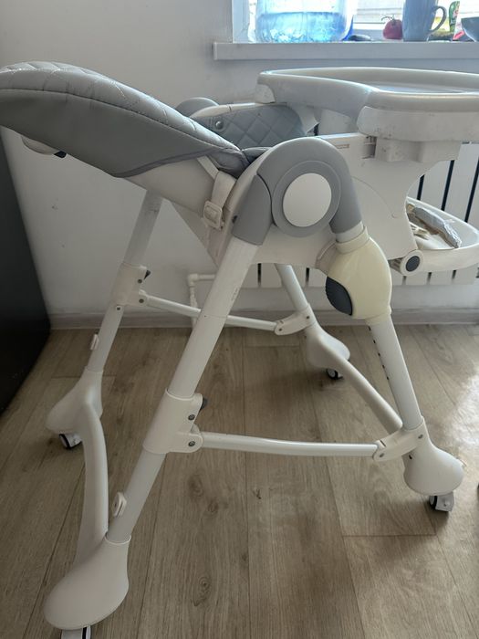 Детский стулчик для кормления