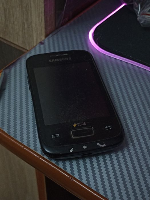 Продам Самсунг gs6302