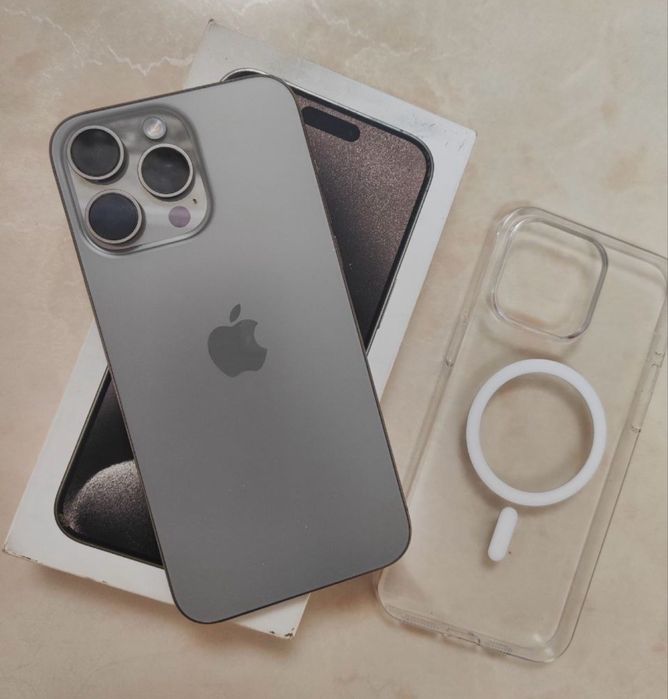 Iphone 15 pro max 89% yomkist