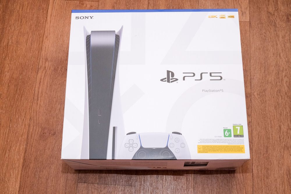 Продам PS 5 в идеальном состоянии