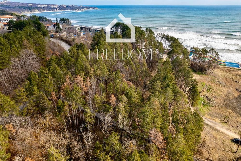 Продава се Къща в Бяла - 300 кв.м за 1097 €/кв.м - Снимка #9