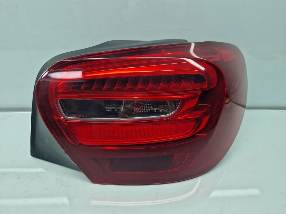Stop aripa dreapta Mercedes Clasa A (W176) [Fabr 2012-2018] A176906490
