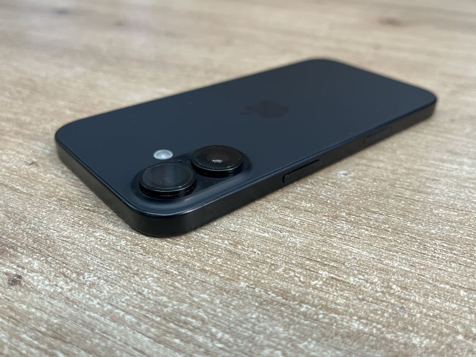 iPhone 16 128GB 100% Бат Гаранция