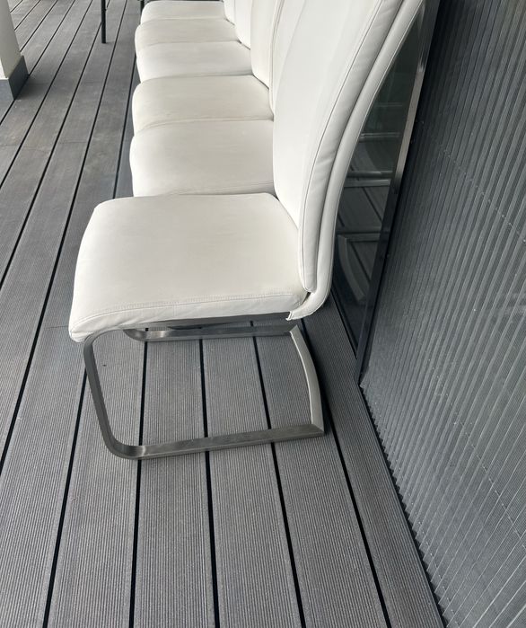 Set 6 scaune moderne tapițate alb