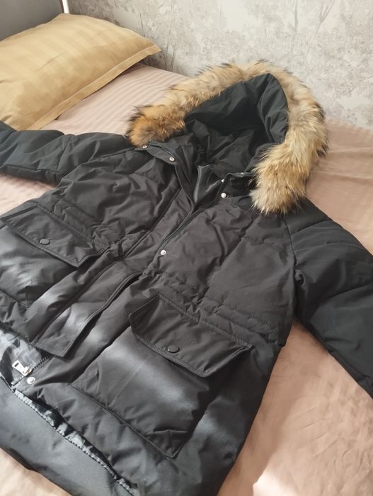 женская куртка на зиму в отличном состоянии