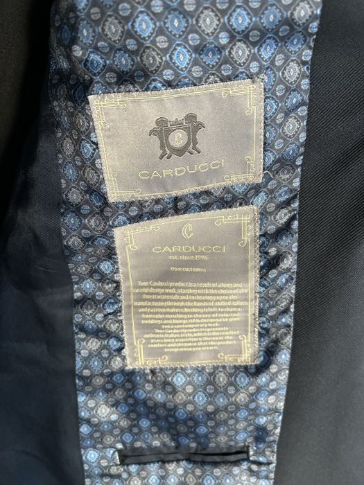 Костюм Carducci