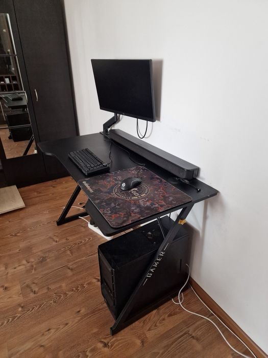 Vând Birou Gaming JYSK HALSTED – 60x120 cm, Negru