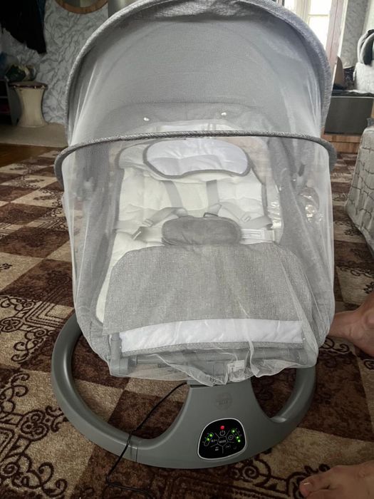 Продам детский шезлонг Deluxe Multi-Functional Bassinet 3in1