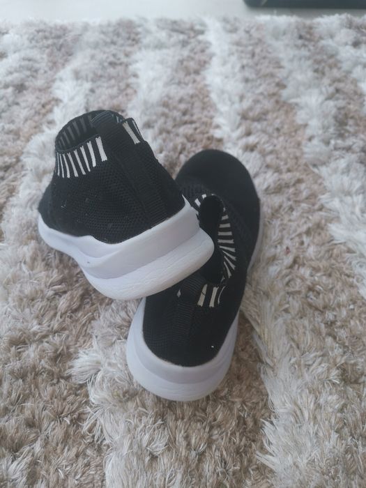 Леки дишащи детски обувки 33 номер