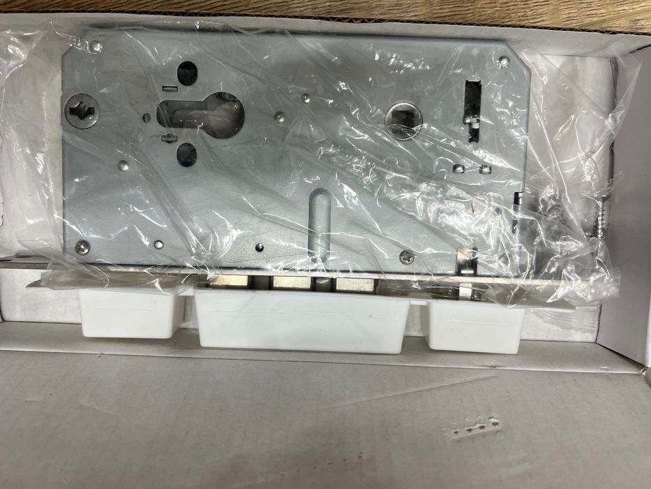 Замок корпуса EZVIZ DL05