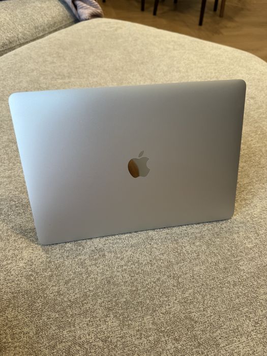 MacBook Pro 13 M2 2022