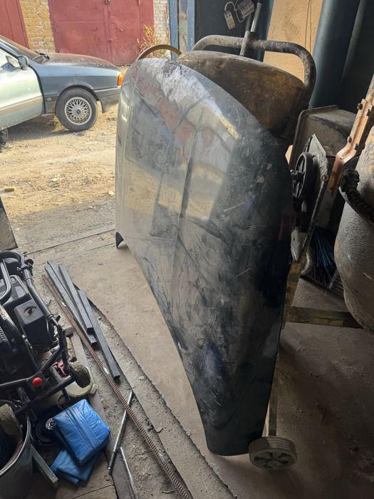 Капот на ваз 2110