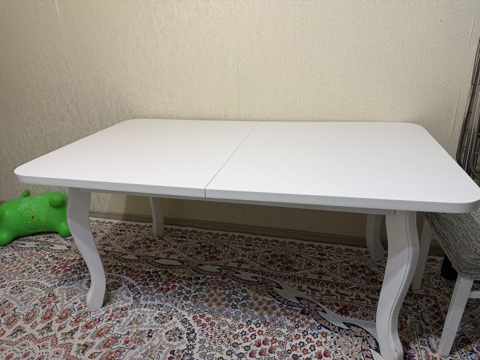 Продам стол в хорошем состоянии