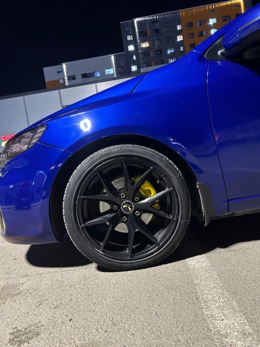 Продам диски с резиной