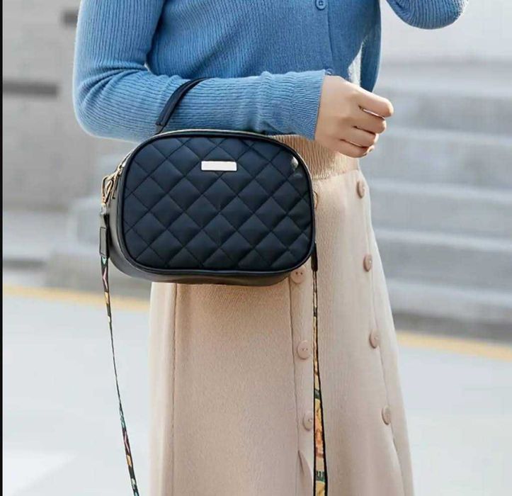 Gentute ABSOLUT SUPERBE Noi  impecabile