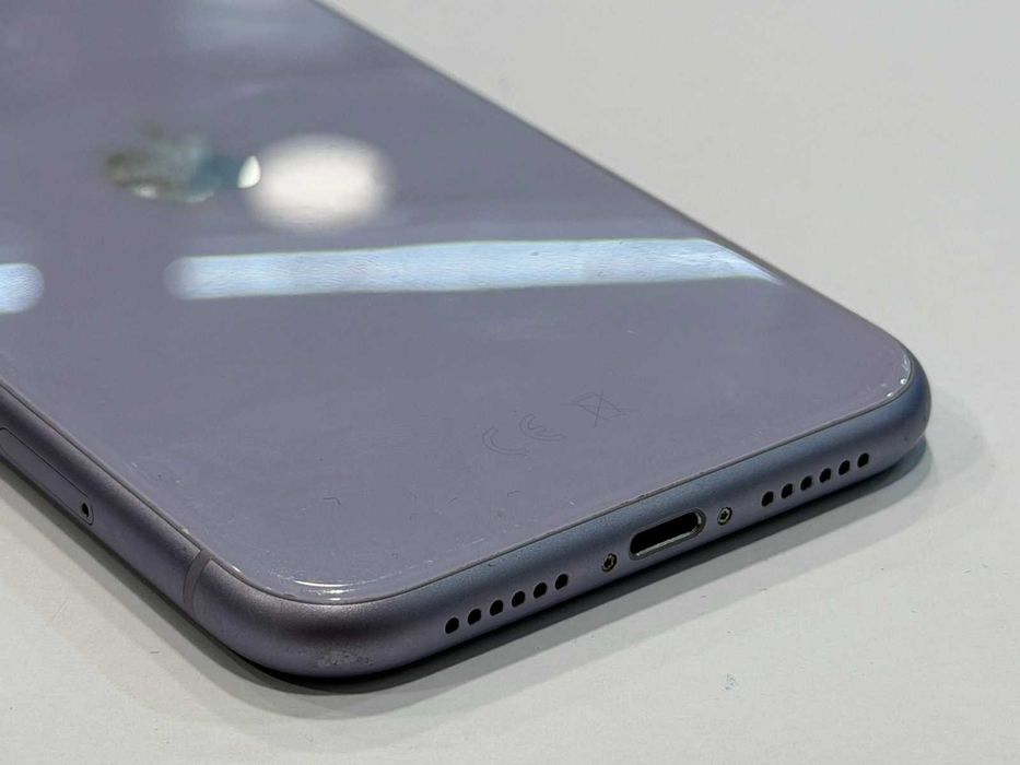Apple iPhone 11 128GB-76%