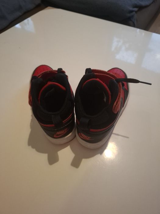 Sneakers Nike rosu cu negru