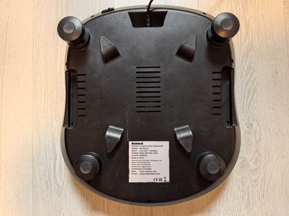 Aparat de reflexoterapie cu raze inflarosii si masaj