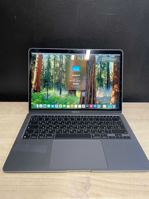 Продам Macbook Air M1 2020