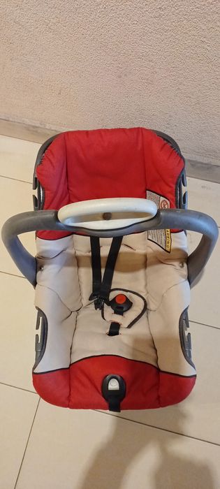 Бебешко столче за кола