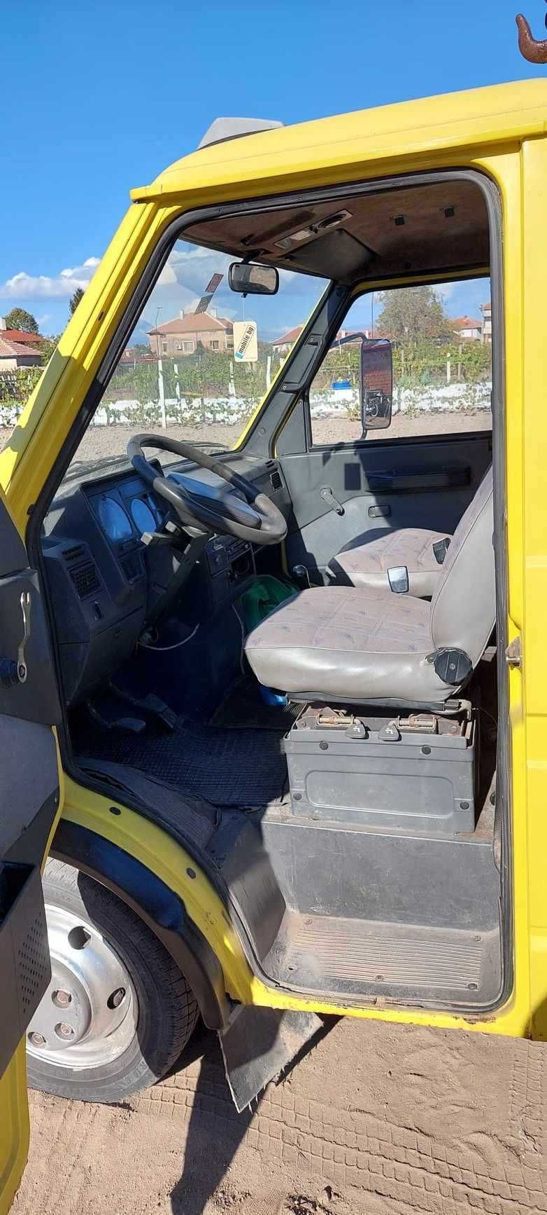 Бус ИВЕКО с кран гр. Пловдив Гаганица • OLX.bg