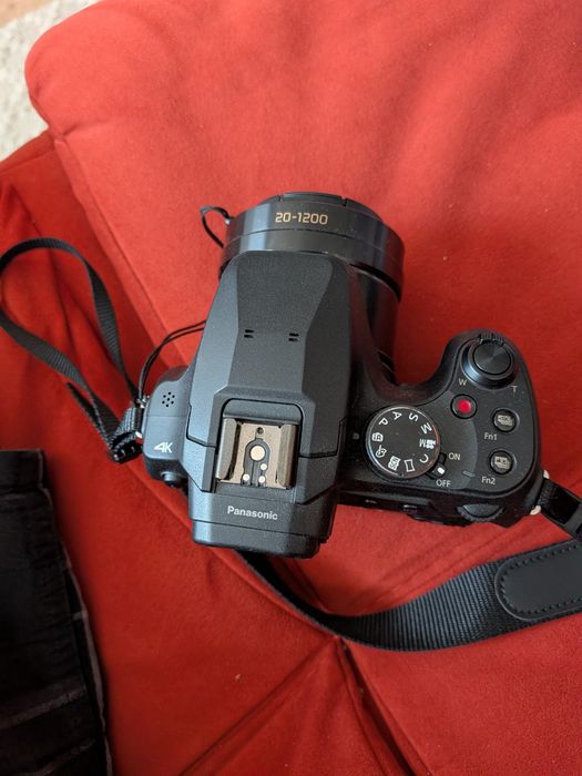 Panasonic lumix dc-fz82