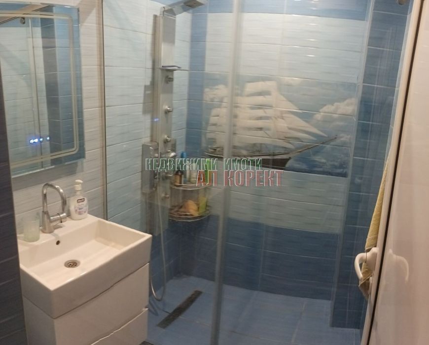 Продава се Четиристаен апартамент в Варна, Централна поща - 120 кв.м за 1875 €/кв.м - Снимка #6