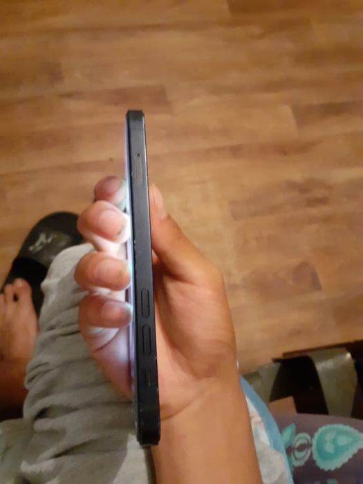 Iphone 12 срочна продаю