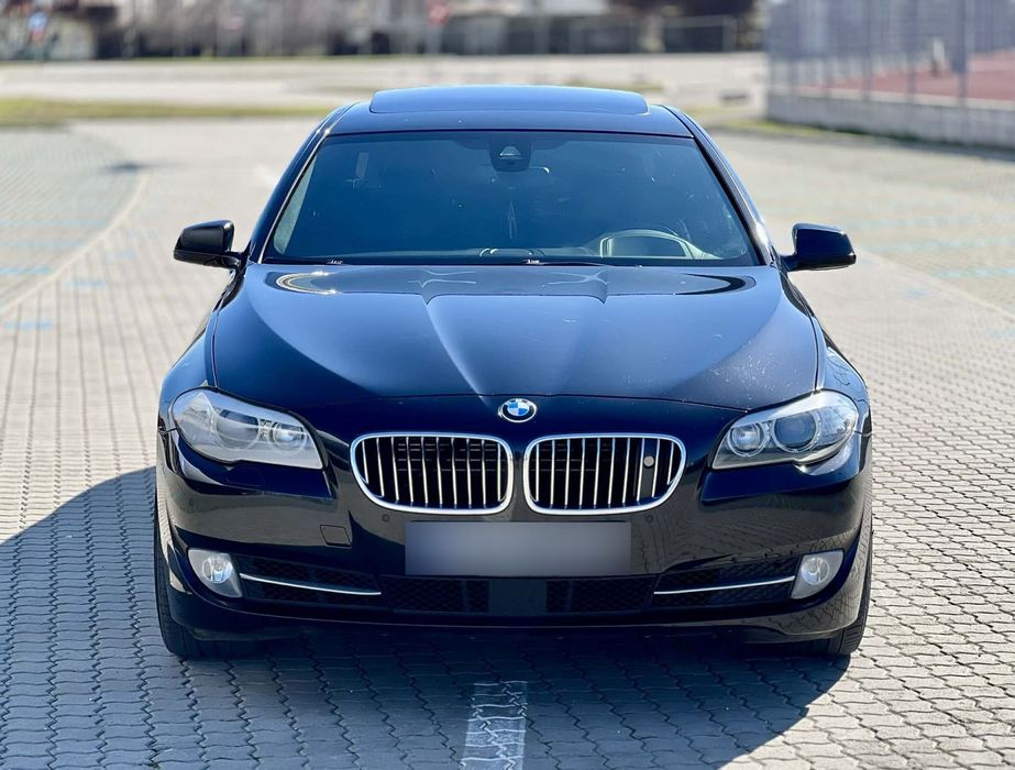 BMW Seria 5 BMW 550i xDrive, 5 butoane, Soft Close, B&O, Masaj, LCD tetiere, Trapa
