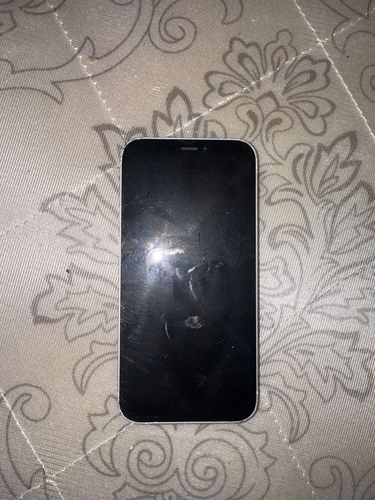 Iphone 12 mini.