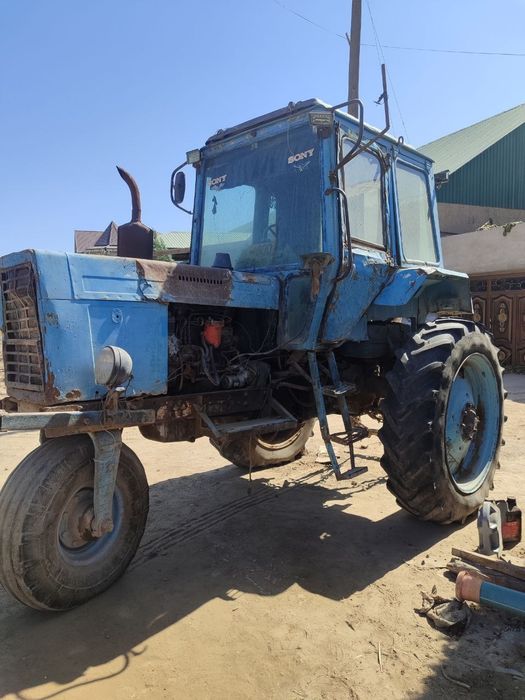 Mtz 80 traktor sotiladi soz xolatda