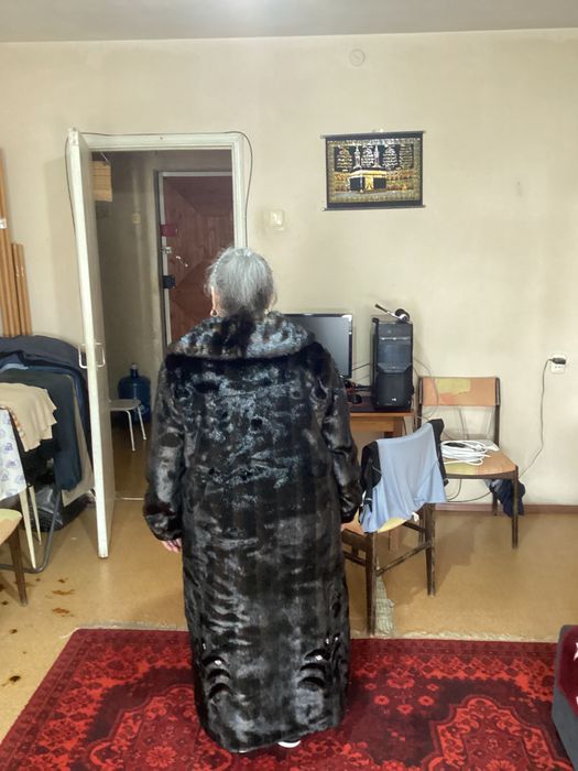 Продаю новую шубу. IZABELLA.