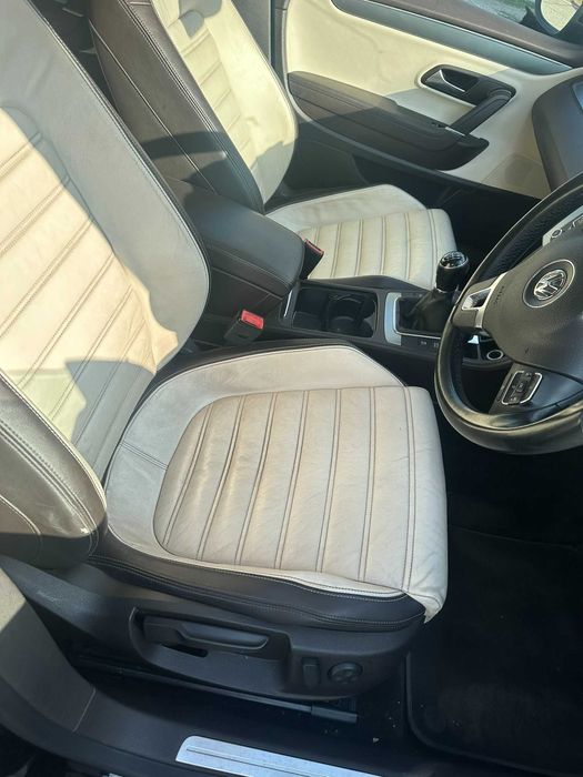 Dezmembrez / Dezmembrari Passat CC facelift 2014 - LED - 2.0 diesel