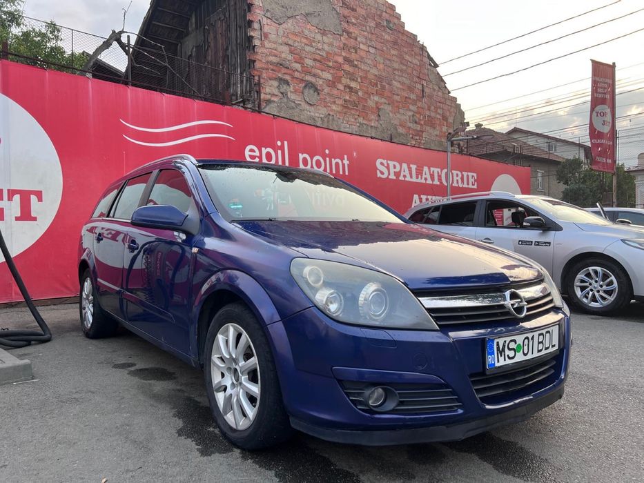 Opel Astra H / Panoramic