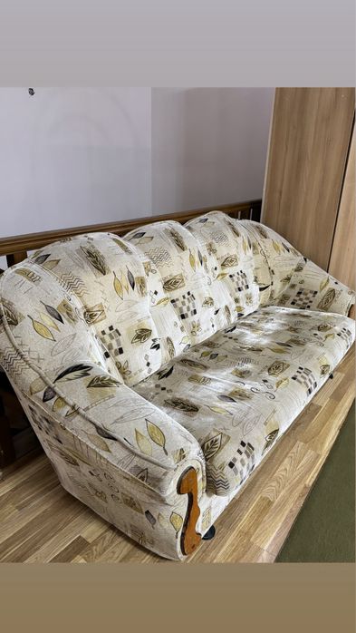 Мягкий диван бу