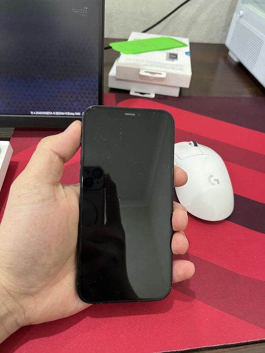 Продам айфон 12 256гб