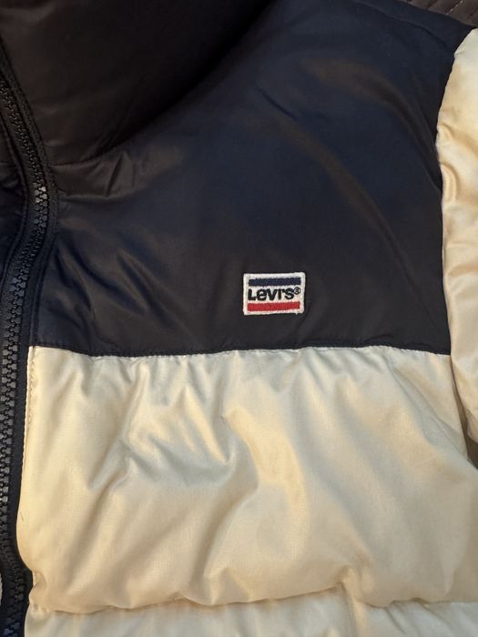 Пуховик Levis оригинал XS