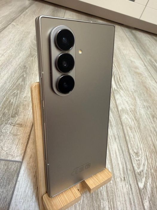 Samsung galaxy z fold 7