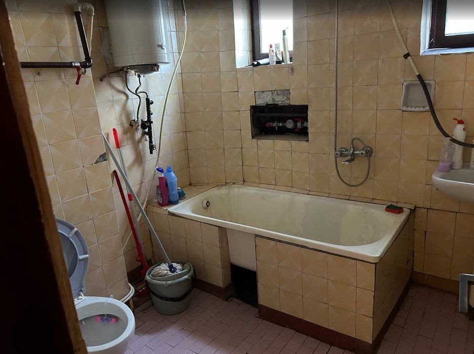 Продава се Многостаен апартамент в Габрово, Център - 100 кв.м за 832 €/кв.м - Снимка #5