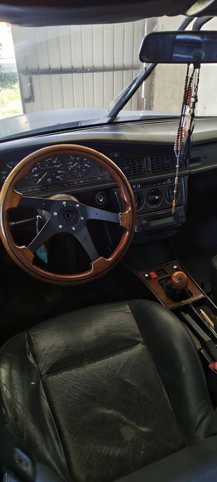 MERCEDES-BENZ 190 1988 — imagine 4